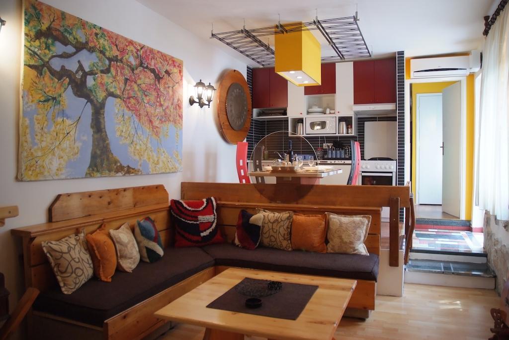Guesthouse 7Even Mostar Esterno foto