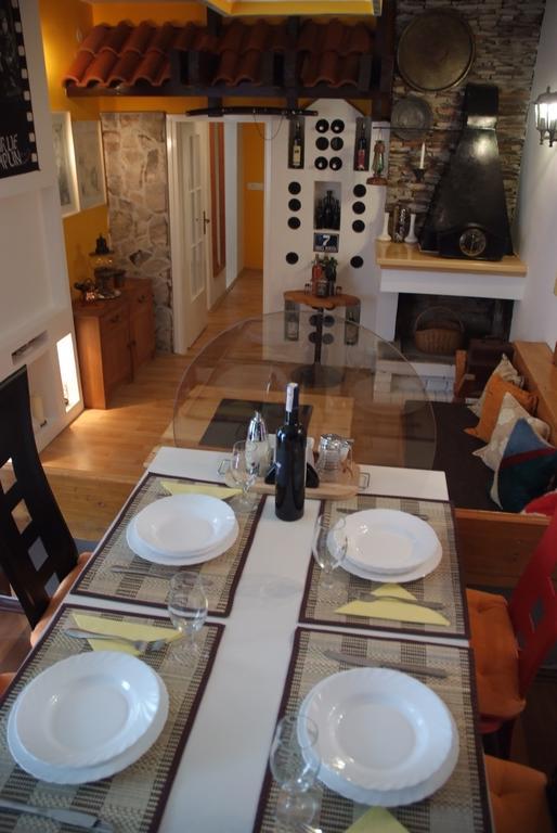 Guesthouse 7Even Mostar Esterno foto